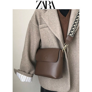 水桶斜挎包zara
