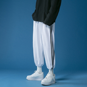 三条白杠运动裤束脚