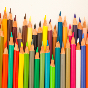 意大利GIOTTO齐多彩色铅笔12色彩铅儿童填色幼儿园涂色笔盒装油性彩色铅芯绘画笔美术生专用圆杆六角杆