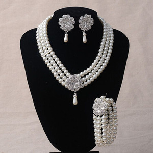 欧美法式复古多层珍珠项链耳环手链三件套新娘饰品影楼拍照毛衣链