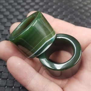 新款天然玉石墨绿玛瑙扳指玉髓玛瑙扳指加宽玉石扳指玉指环