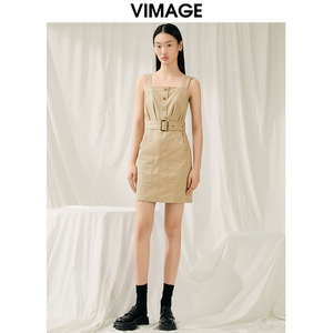 VIMAGE纬漫纪时尚工装宽吊带收腰连衣裙显瘦舒适微弹夏季新款