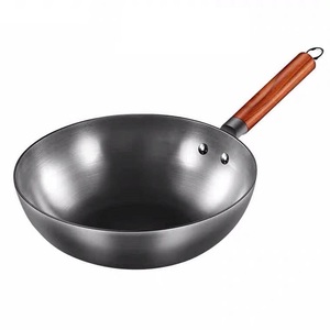 美的 炒锅32cm无涂层聚油爆炒精铁锅燃气煤气灶通用炒菜锅ct32a09