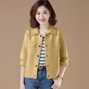 早春翻领休闲外套女短款春装2022年新款春秋上衣百搭休闲春季加厚