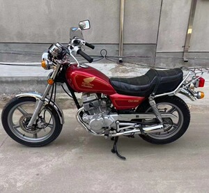 原装进口本田cm125双缸小太子二手摩托车威猛gn250男装跨骑复古车