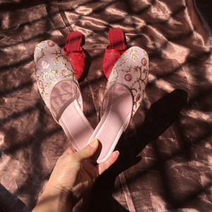 女士拖鞋夏天外穿2021新款包头半拖平底网纱蕾丝鞋小娘惹鞋拖鞋女