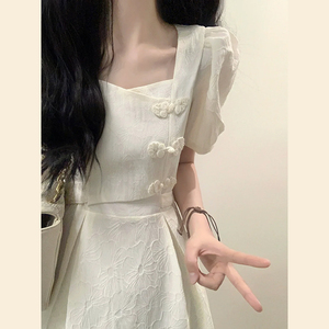 新中式国风白色仙女碎花连衣裙女夏季2024新款小个子收腰显瘦长裙