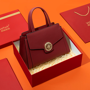 品牌红色妈妈包包2024新款大气中年款女士手提包礼物大容量结婚包