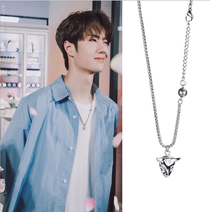 王一博同款牛头项链男嘻哈潮人网红小众设计挂饰品钛钢吊坠高街男