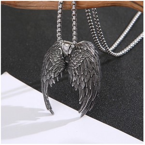 饰品个性复古天使之翼翅膀羽毛男士钛钢吊坠项链