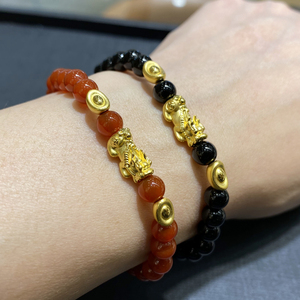 香港周大福999黄金貔貅转运手链招财元宝红黑玉髓手串女生日送礼