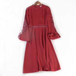 27520春夏新款欧美时尚精致蕾丝花边拼接酒红色高贵气质连衣裙