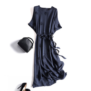 新面料~珍珠缎重磅真丝连衣裙 肌理感高品质桑蚕丝气质大码中长裙