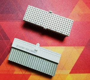 四川华丰 15322501 cpci连接器 200p