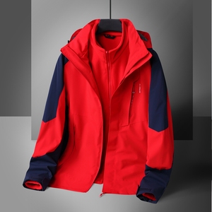 冬季本命年红色外套衣服男士冲锋衣三合一可拆属龙年新年夹克棉衣