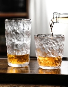 这颜值拿到手里太有感觉了！享受朦胧之美日式冰川纹果饮杯玻璃杯