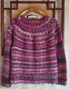 晖晖时尚编织【三环衣】魔彩段染羊毛线羊绒披肩40克一团