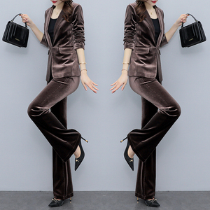 金丝绒套装女西装领2022年春季新款时尚气质三件套微喇裤西装大码