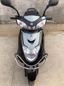 二手迅鹰正品雅马哈 尚领 zy125代步燃油助力男女装踏板车摩托车