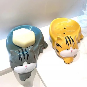 小猫咪陶瓷肥皂盒沥水可爱卡通不积水香皂盒洗手台卫生间陶瓷摆件