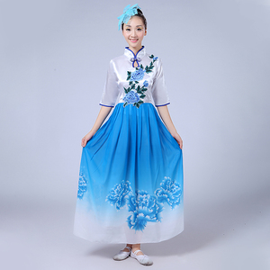 古典舞蹈服装2021新款青花瓷大合唱服长裙民乐古筝表演出服成人女
