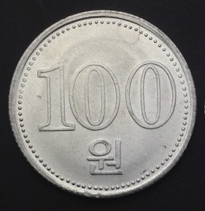 朝鲜100元硬币 2005年 全新unc