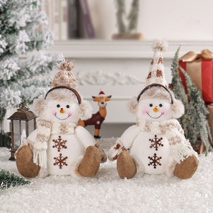 圣诞节短腿雪人公仔2024新款暖棕针织玩偶娃娃客厅沙发家居装饰品