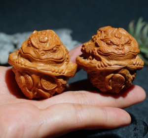 善水间 苏工纯手工雕刻核桃手把件 金蟾核桃 大雕刻