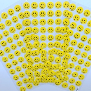 笑脸粘贴纸黄色