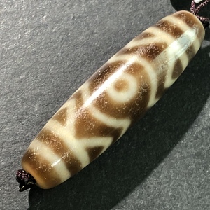 金刚莲花三眼天珠