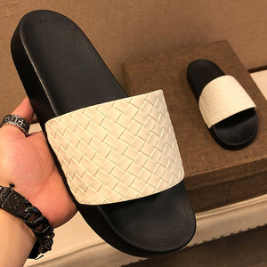 2022年新款bv真皮编织拖鞋男软底外穿防滑休闲沙滩运动开车凉拖
