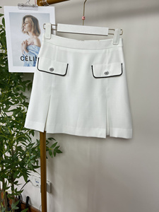 知恩夏新款GCCG女装932-DQ31013高腰珍珠白短裙¥599品牌折扣