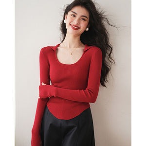 秋冬新年红色低领羊毛针织衫女洋气修身内搭打底毛衣法式短款上衣