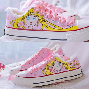 手绘美少女战士鞋子