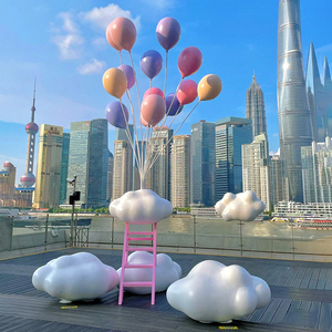 户外网红云朵气球摆件景区商场拍照打卡铁艺镂空云朵草坪景观装饰