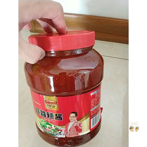 蒜蓉辣酱随乡桶装