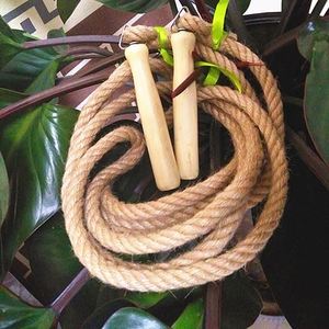 跳绳专业绳粗麻绳