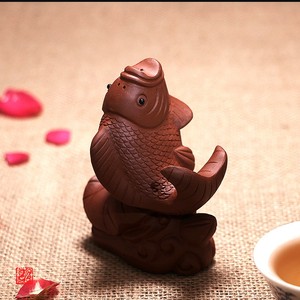 紫砂茶宠鱼摆件精品鲤鱼跳龙门可养金鱼工艺品手工茶桌茶台摆件