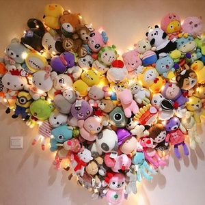 娃娃墙ins网红爱心心形娃娃墙上固定毛绒玩具收纳挂架网格照片墙