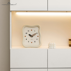 屋准客厅桌面奶油风时钟装饰摆件台式个性座钟现代简约钟表摆放式