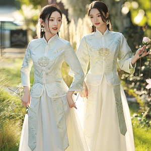 香槟色中式伴娘服冬季小个子中国风长袖秀禾服显瘦闺蜜姐妹团礼服