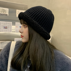 帽子女适合方脸