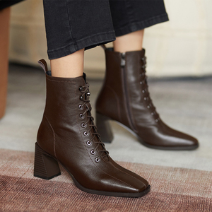粗跟女士半高皮靴