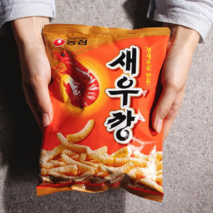 韩国进口农心大袋鲜虾条180g休闲追剧食品办公室零食儿童膨化小吃