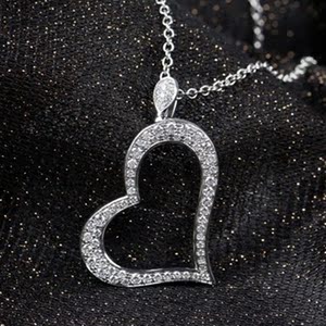 代购 piaget/伯爵爱心项链 18k玫瑰金 带钻 满钻 心形 吊坠锁骨链