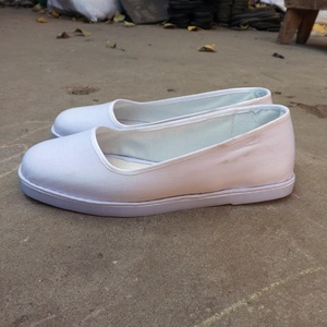 本鞋白护方女鞋塑l料色鞋士工鞋作布布鞋日底白色孝口式