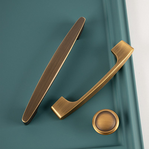 柜门拉手美式纯铜轻奢全铜新中式把手简约衣柜橱柜抽屉单孔小拉手