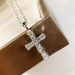 新款蛇骨满钻十字架项链纯银镀白金锁骨链男女款情侣吊坠