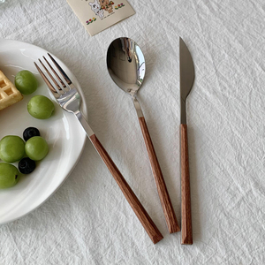 ins仿木柄不锈钢刀叉餐具套装甜品叉雪糕勺意粉叉家用木质西餐叉