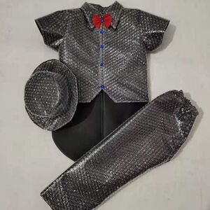 新款六一儿童节手工制作环保气泡袋创意服装燕尾服亲子走秀表演服